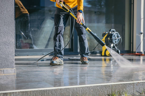 Best Roof Washing  in Winooski, VT